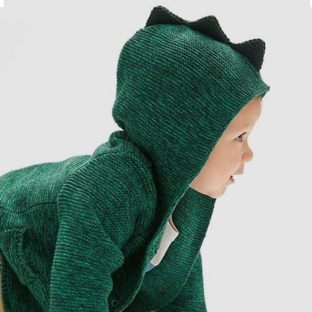 NWT Gap Dino sweater Sz 6-12 M